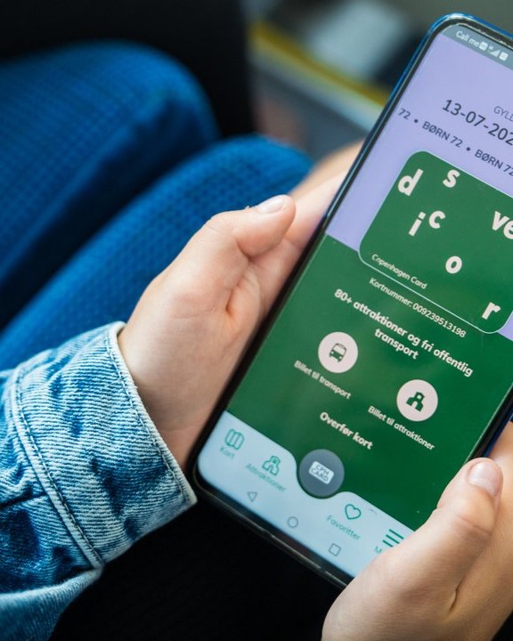 Phone showing Copenhagen Card Discover