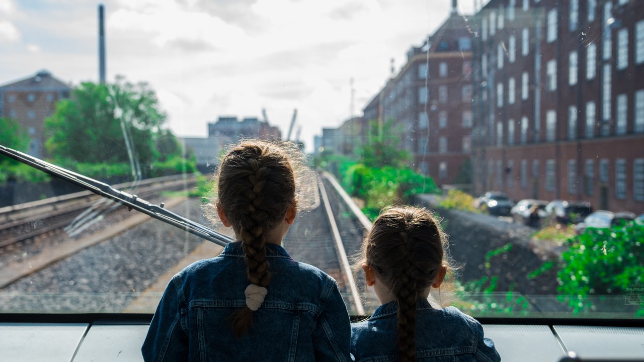 kids in the metro